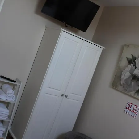 Diamond House アパート *